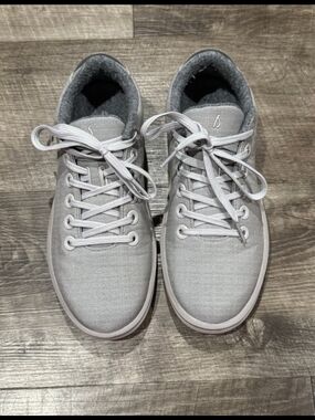 Allbirds Women’s Wool Pipers Light Gray Casual Lace-Up Sneakers Sz 8